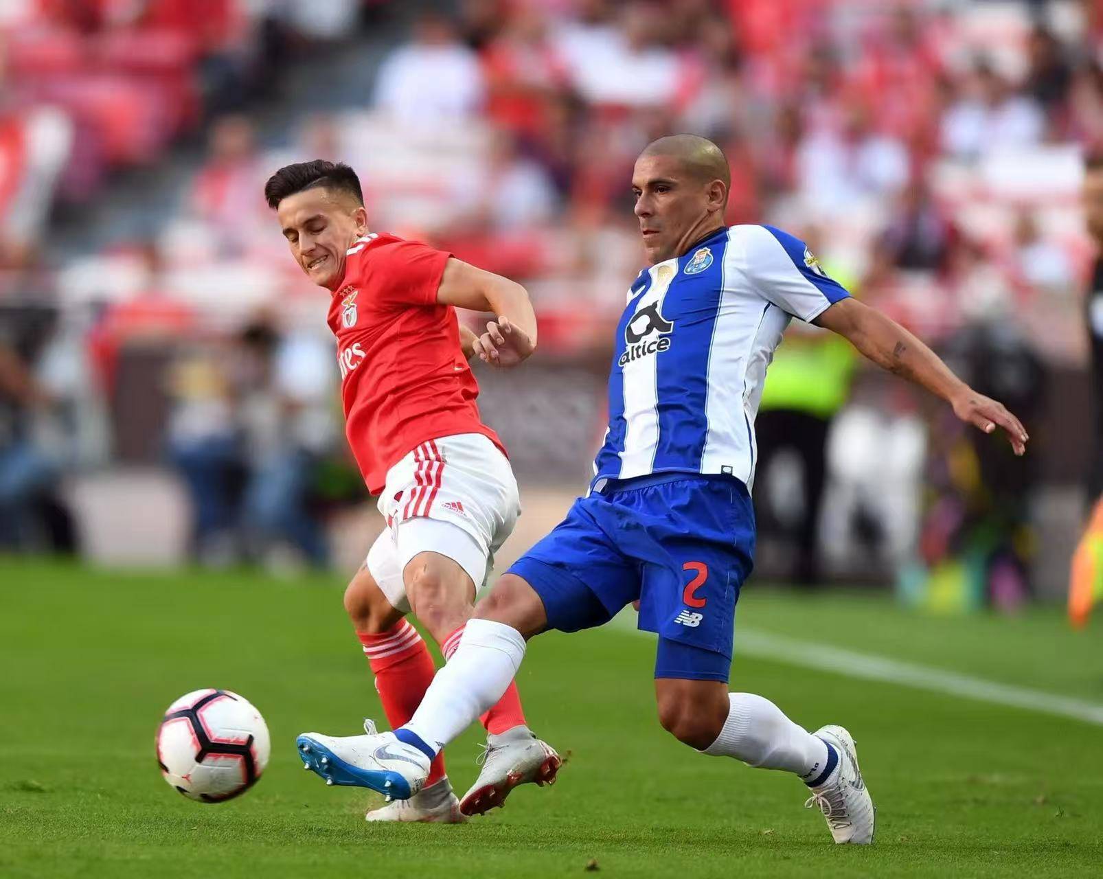 雷速体育- 国际比赛日里昂内部沟通：葡超节点到来；球迷炸锅；赛程密集仍需轮换