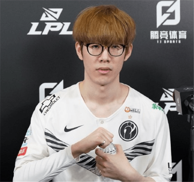 雷速-TheShy在皇家马德里比赛中爆冷，精彩发挥引发热议！的简单介绍