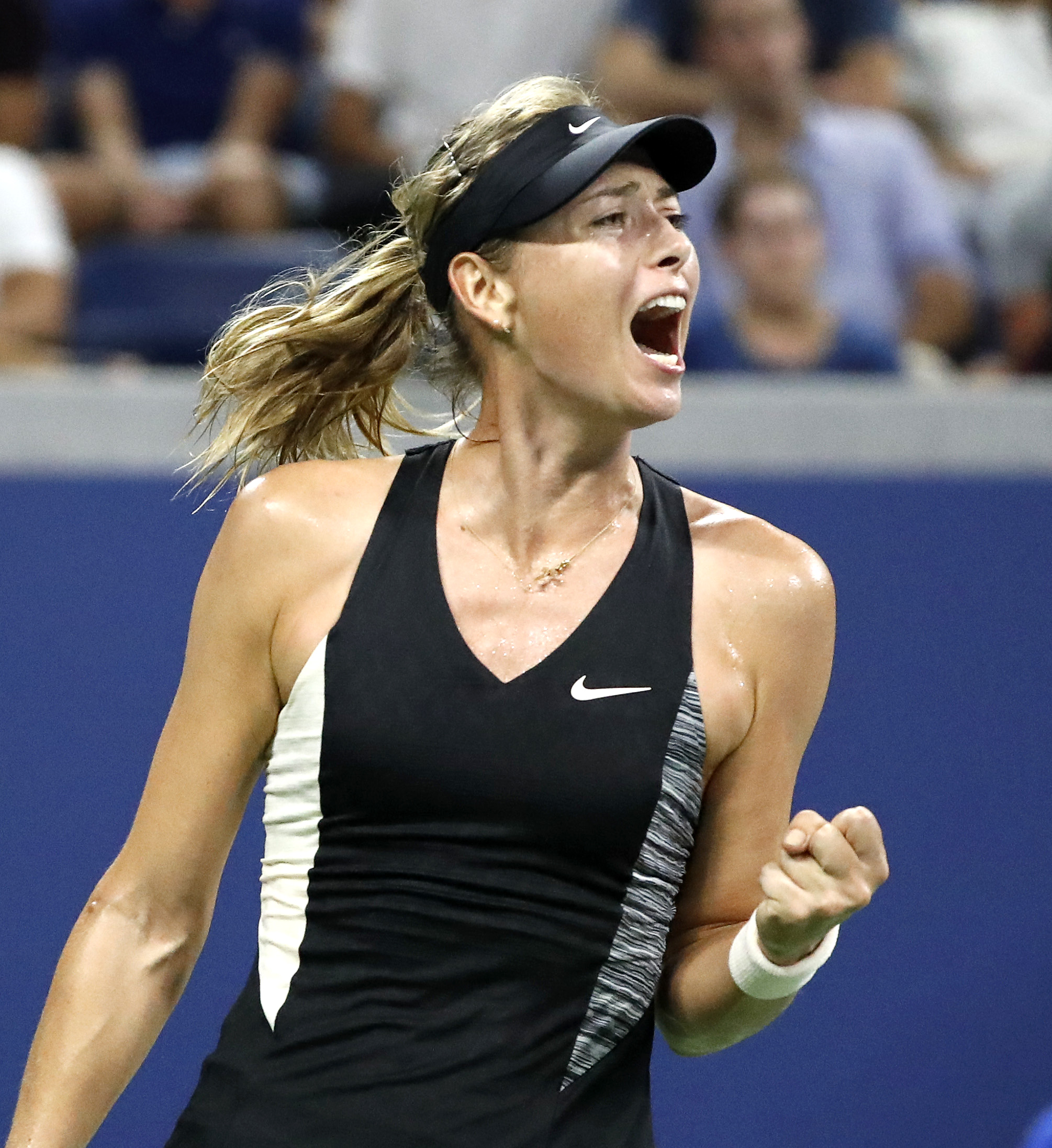 关于莎拉波娃在篮网比赛中突破纪录,出色防守引发热议!的信息 关于莎拉波娃在篮网比赛中突破纪录,出色防守引发热议!的信息