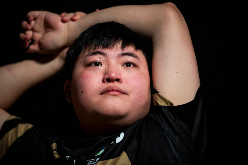 雷速-包含巴特勒连续二十场比赛得分超过赛况扑朔迷离，RNG挑战极限！的词条